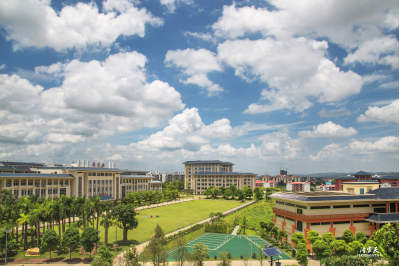 EE6A0911-1-小图.jpg